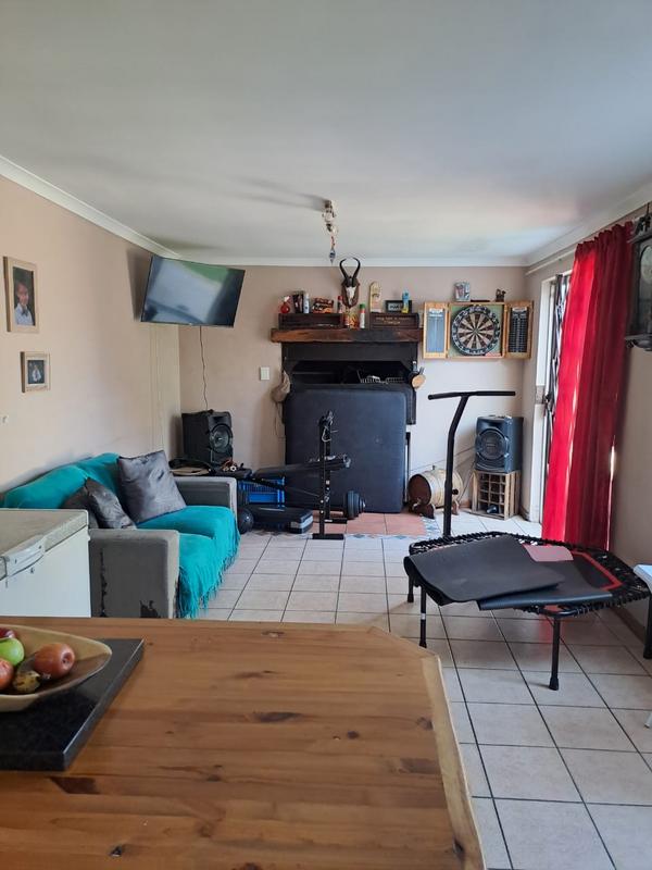 To Let 3 Bedroom Property for Rent in Vredekloof Heights Western Cape